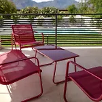 Domus Delfino Aparthotel